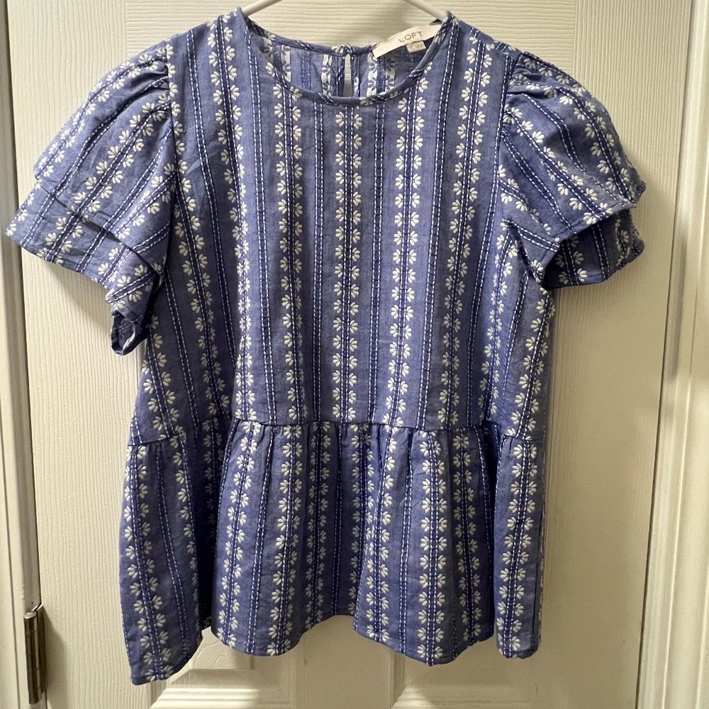 LOFT Women's Blue and White Pattern Peplum Top, Size XS, NWOT
